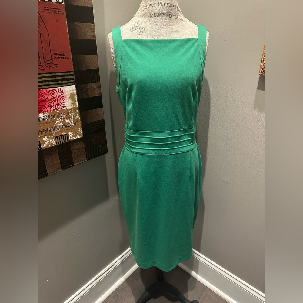 GUC Reynah Couture Kelly Green Stretch Dress